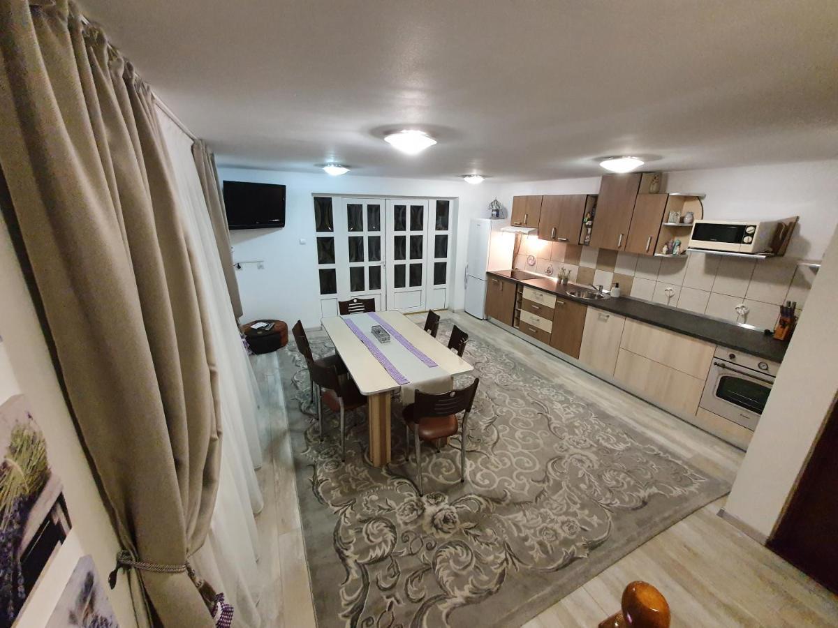 Casa Lucky Hotel Rîşnov Luaran gambar