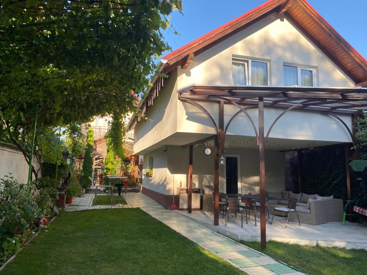Casa Lucky Hotel Rîşnov Luaran gambar