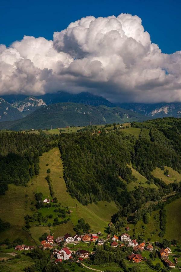 Casa Lucky Hotel Rîşnov Luaran gambar